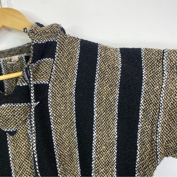 Vintage Large Pullover Poncho Drug Rug Woven Longsleeve Hooded - Picture 2 of 3